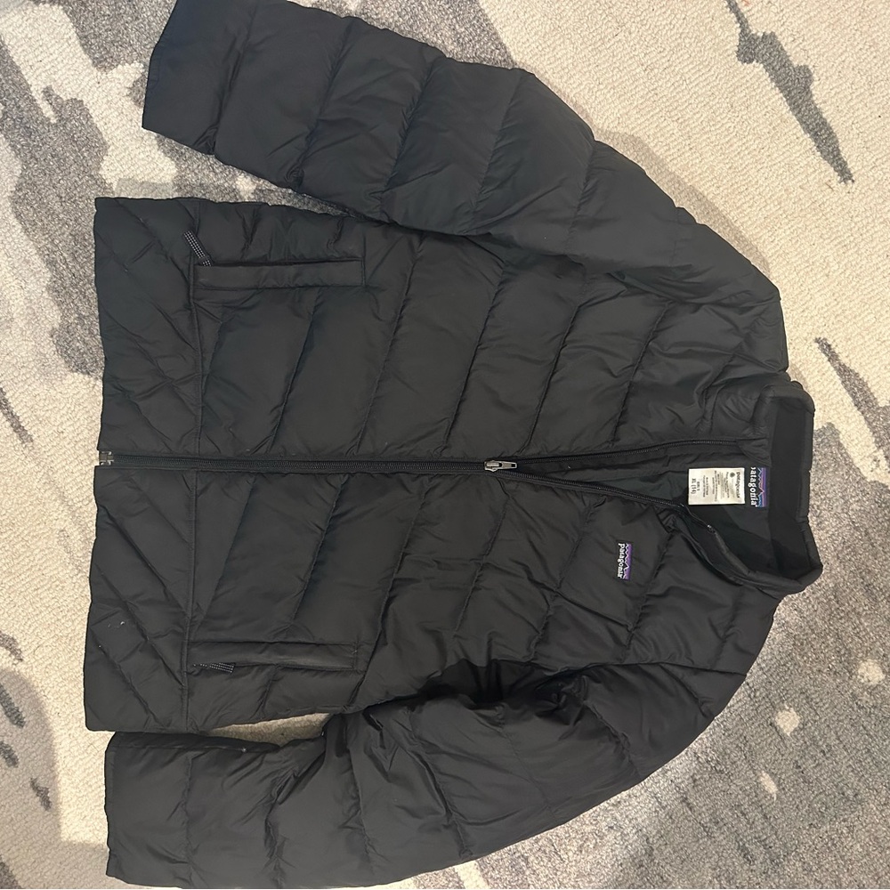 Patagonia Men's Classic Black Puffer Jacket